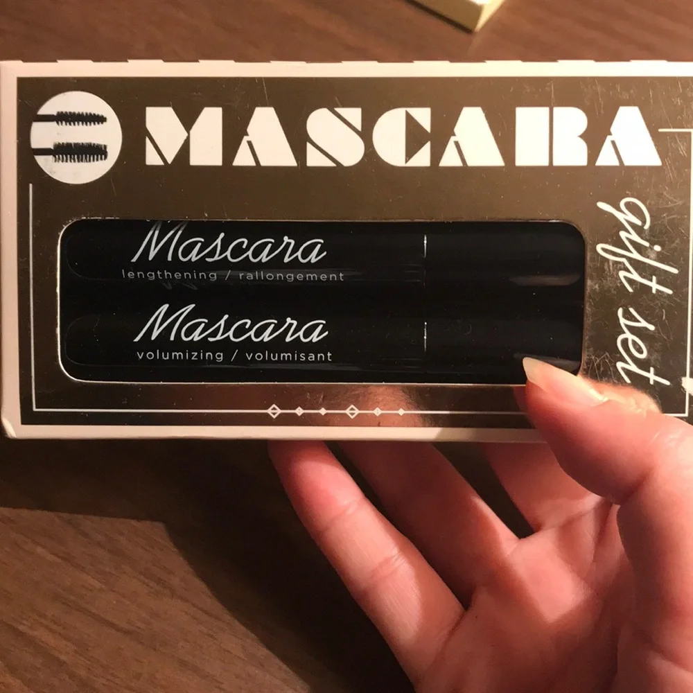 NEW Mascara duo gift set stocking stuffer